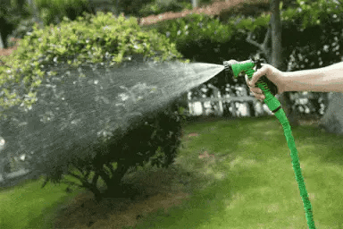 🌼 Expandable Garden Magic Hose – 3X Stretch Power for Effortless Watering!